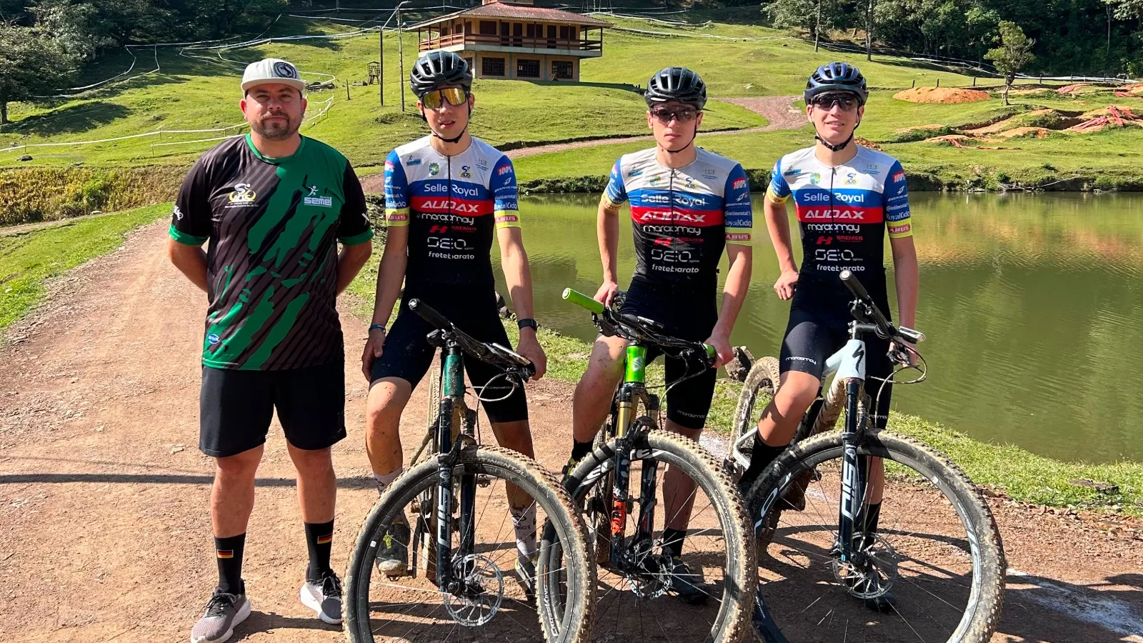 ACRS Cycling Team estreia nesta quarta-feira nos Joguinhos Abertos após reconhecimento da pista em Blumenau