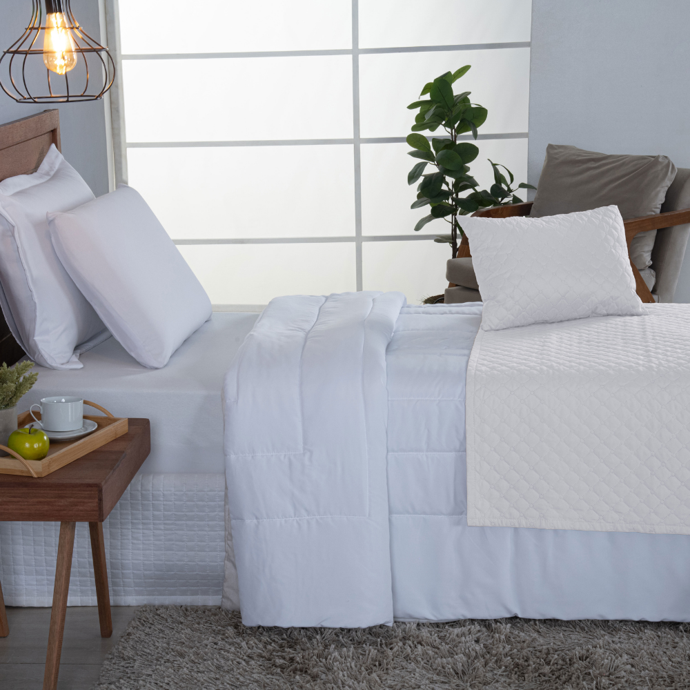 Kit Peseira de Cama Comfort 3 Peças Solteiro 100% Poliéster Microfibra Com Almofadas Cheias Matelado Ultrassônico